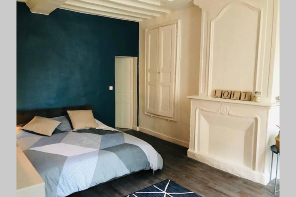 Au Coeur Du Vieux Bayeux, Logement De Charme Apartment Bagian luar foto
