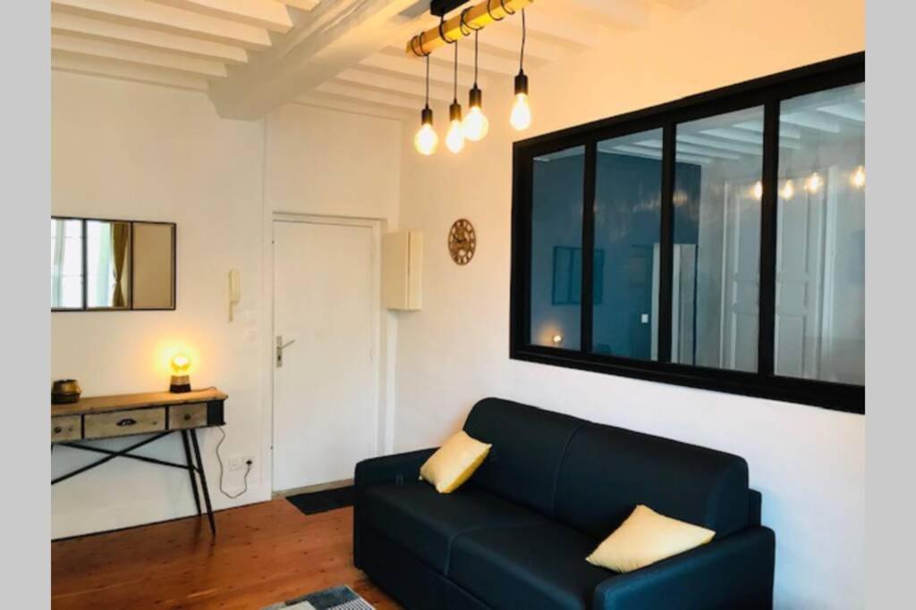 Au Coeur Du Vieux Bayeux, Logement De Charme Apartment Bagian luar foto
